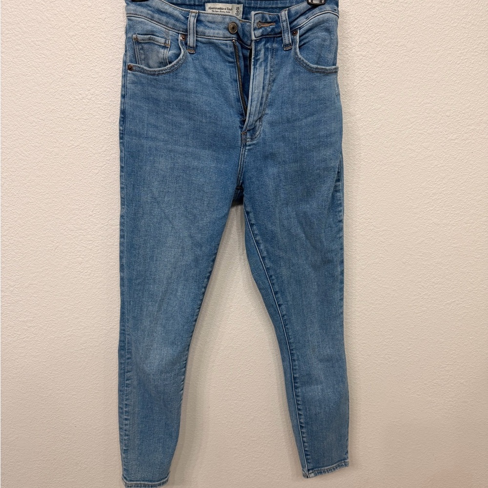 Women's Abercrombie Straight Leg Jeans 0S